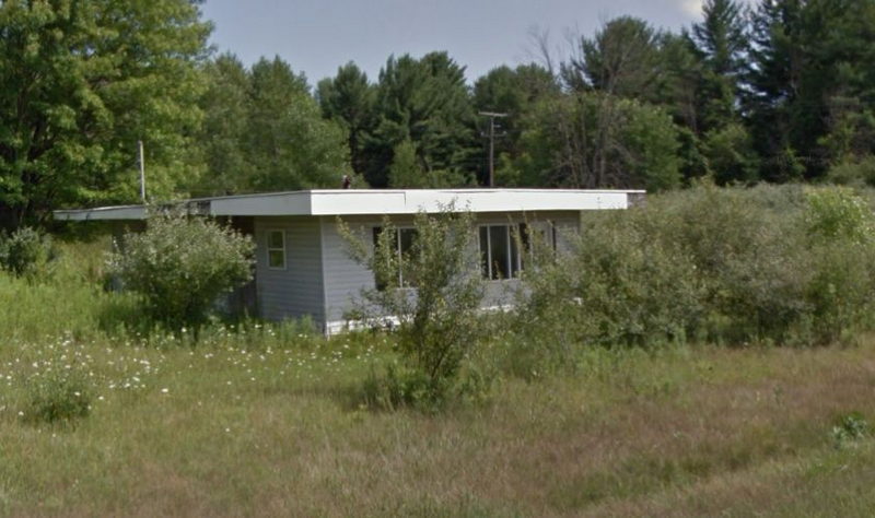 Tonys North Restaurant (Standish Truck Stop) - Small Building Across Street (newer photo)